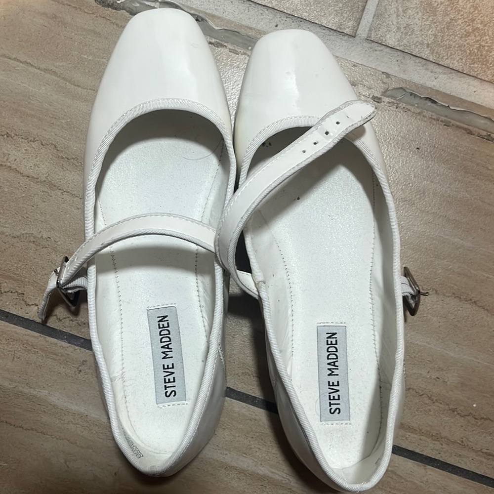 Steve Madden flats